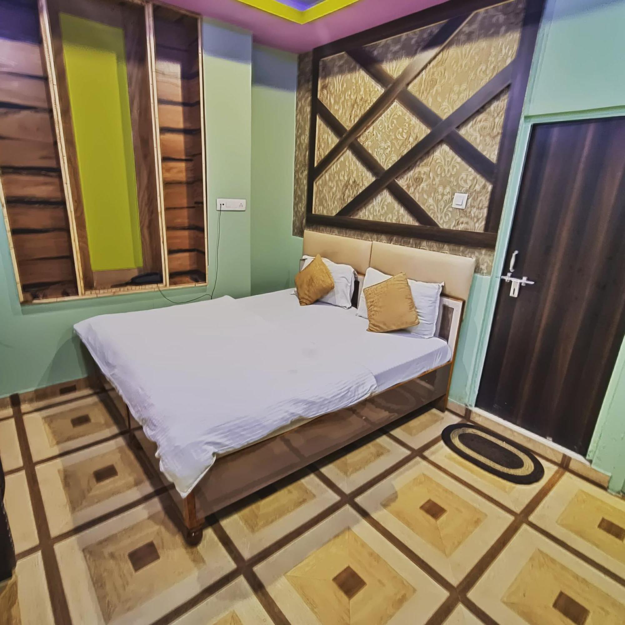 Hotel Picasso Varanasi Prime Location Exterior foto